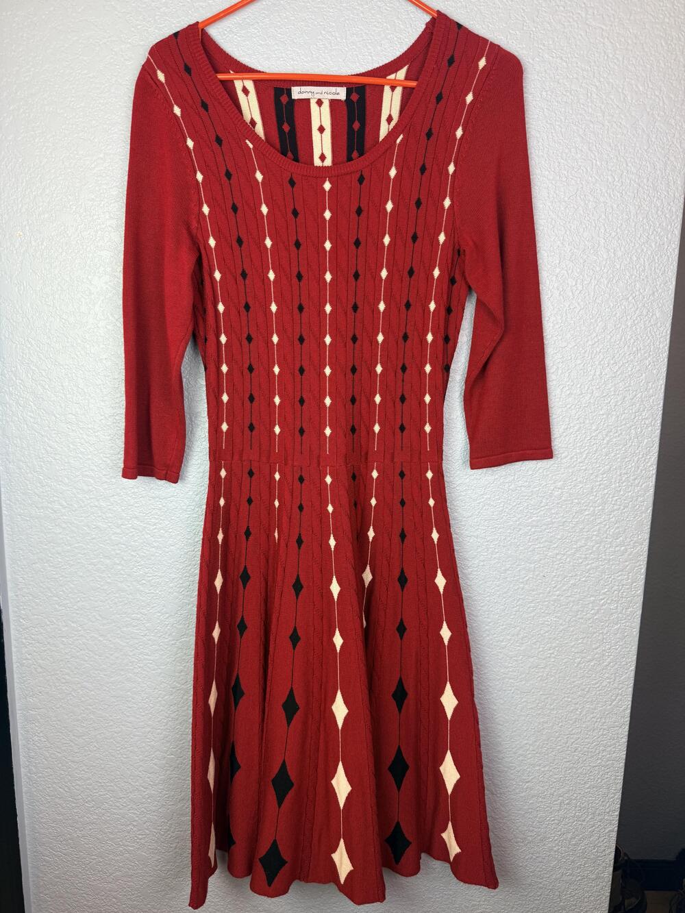 Danny & Nicole Sweater Dress Womens Medium Red Geometric Fit Flare 3/4 Sleeve